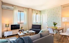 HSH Suites República
